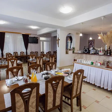 Pansion Nicol, Guest house